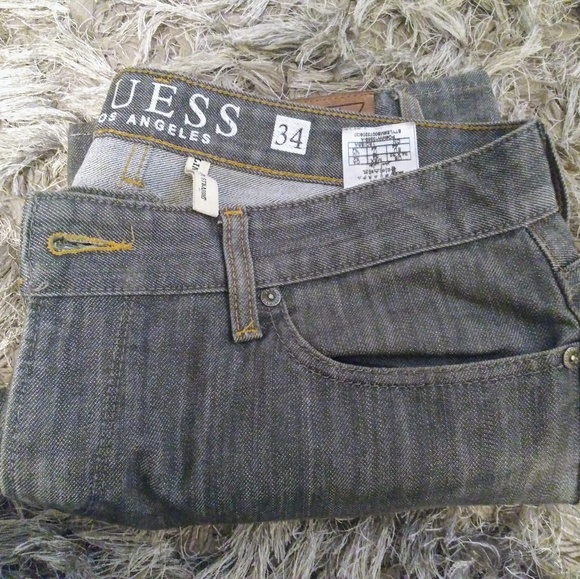 Guess Jeans - Picture 3 of 5
